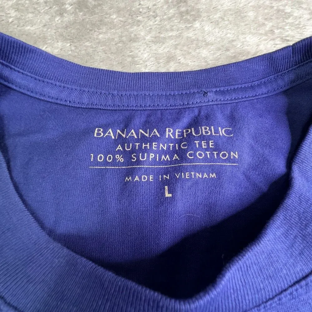 Banana Republic Authentic T-Shirt Mens Large Cobalt Blue Supima Cotton Pocket